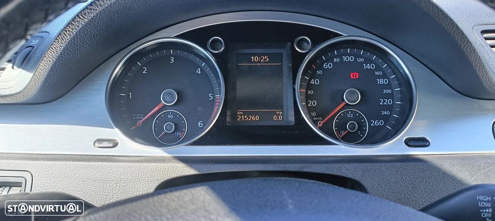 VW Passat Variant - 6