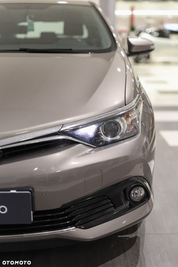 Toyota Auris - 29