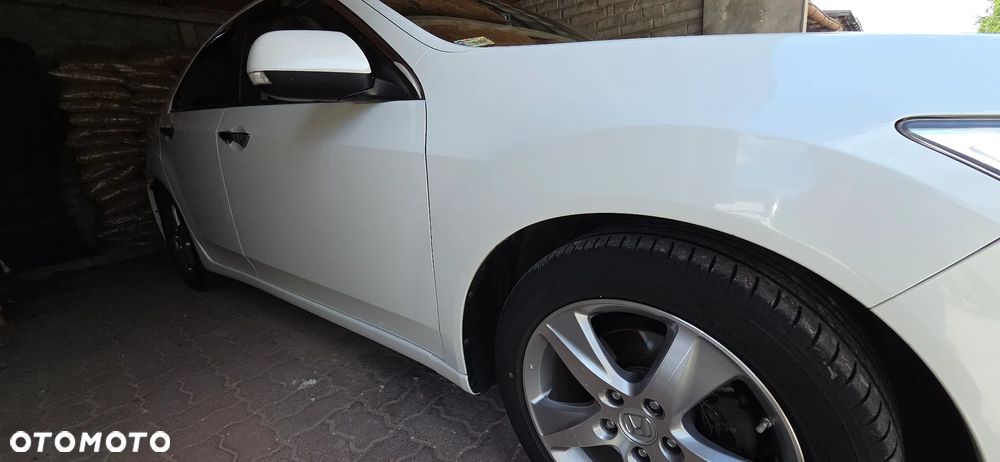 Honda Accord 2.0 Elegance Advantage - 27