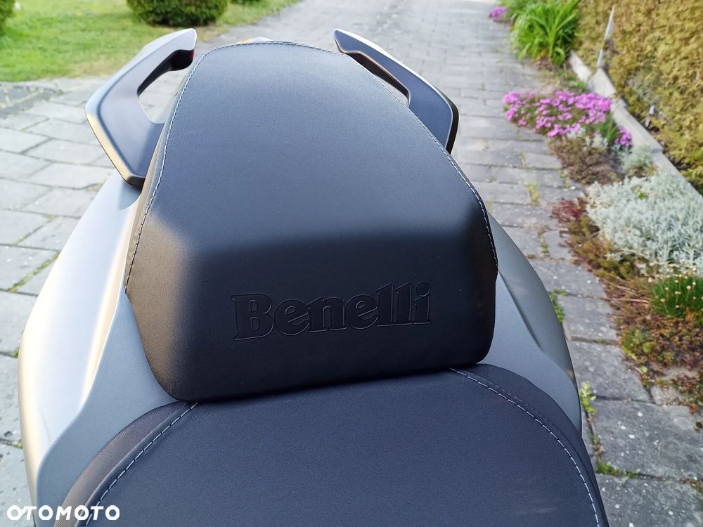 Benelli BN 125 - 13