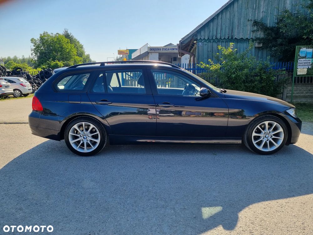 BMW Seria 3 318i Edition Exclusive - 3