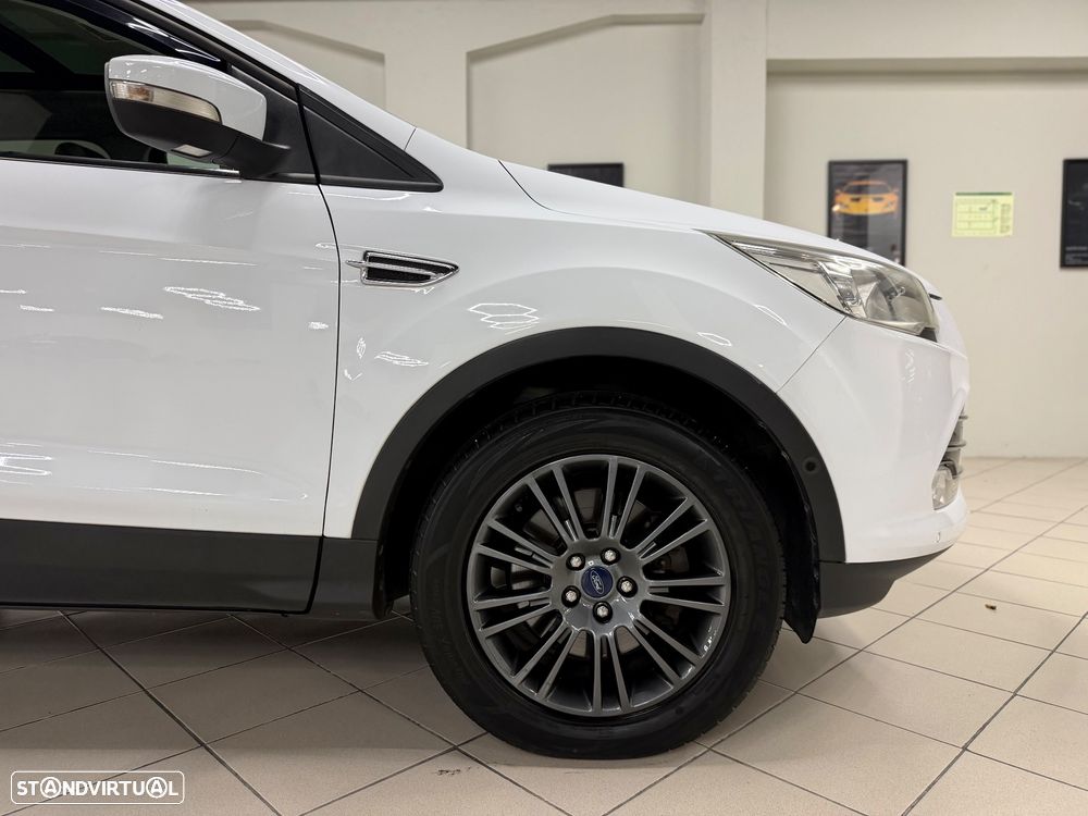 Ford Kuga 2.0 TDCi Titanium - 3