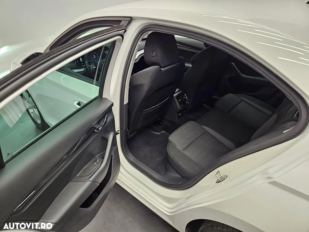 Skoda Octavia - 16