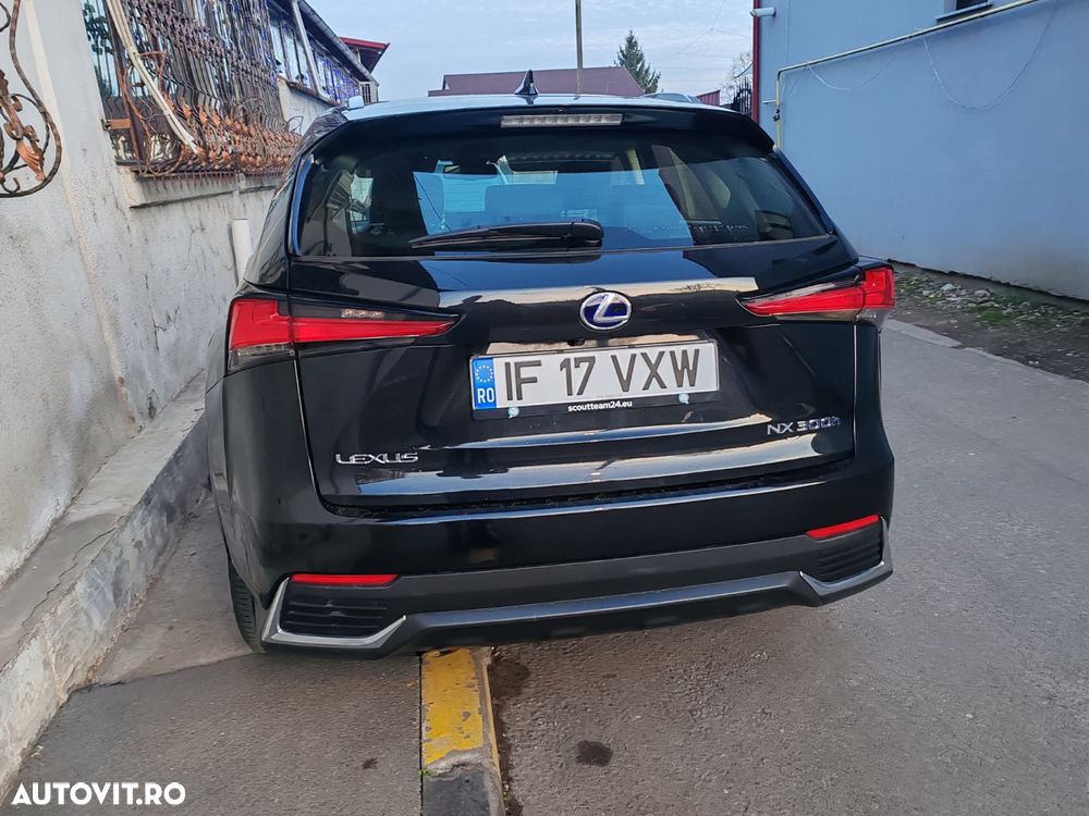 Lexus Seria NX 300h Business Edition - 15