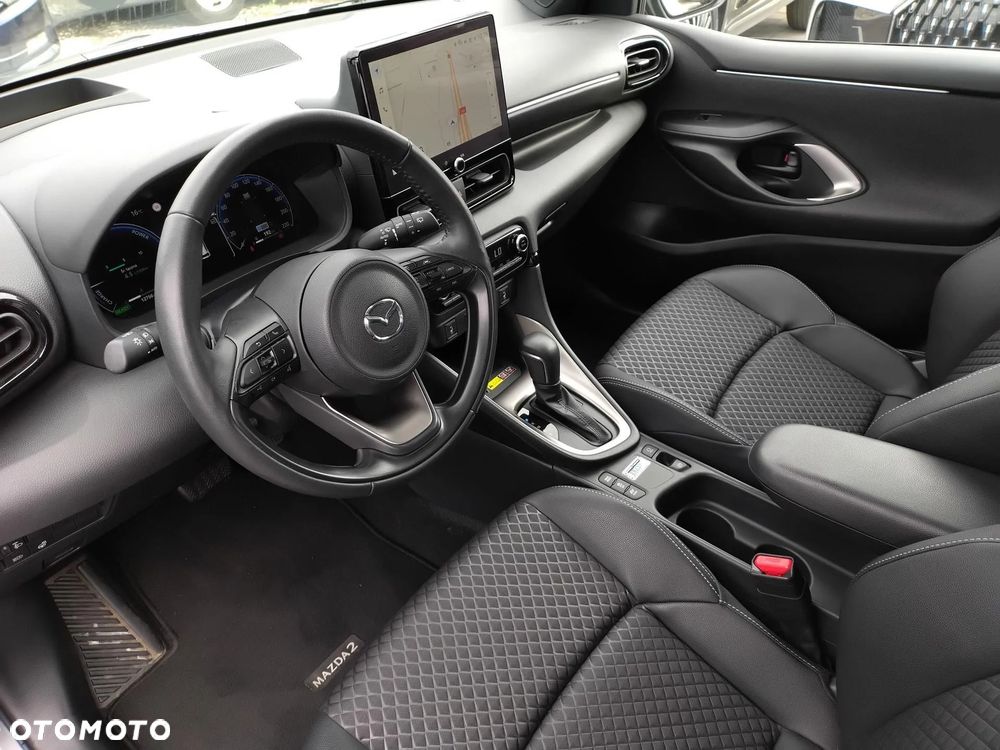 Mazda 2 - 10