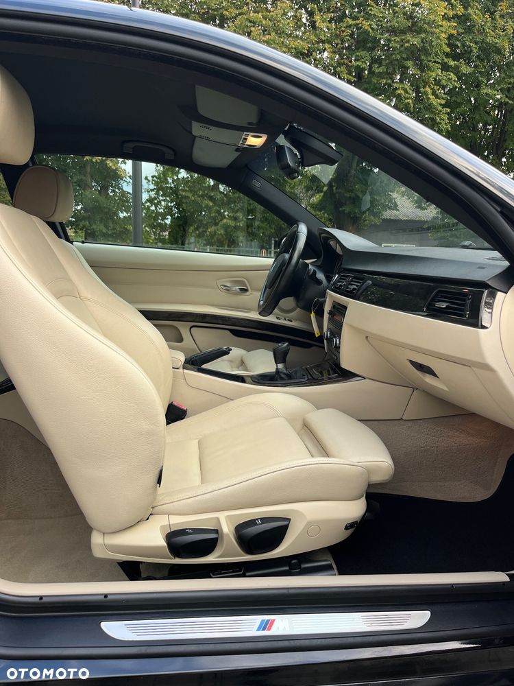 BMW Seria 3 - 12
