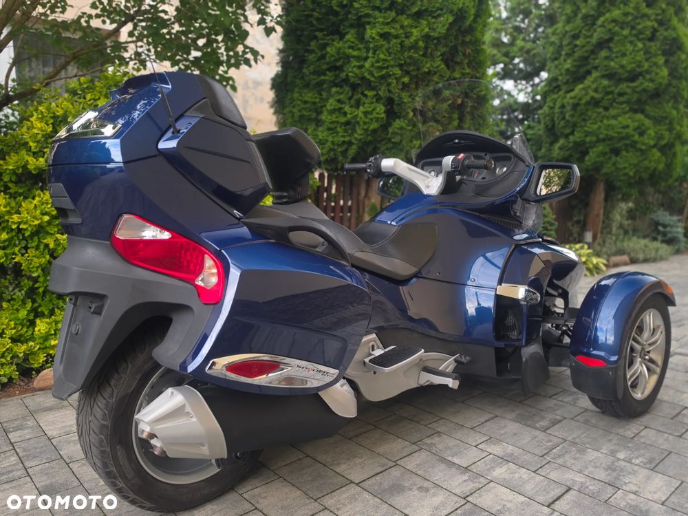 Can-Am Spyder - 5