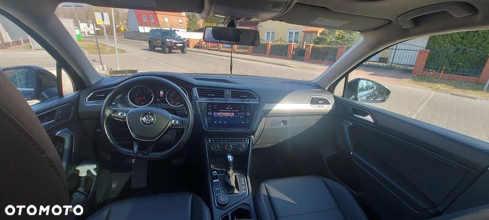 Volkswagen Tiguan Allspace - 22