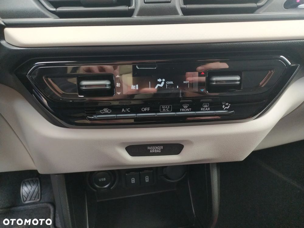 Suzuki Swift 1.2 Dualjet SHVS Premium Plus - 29