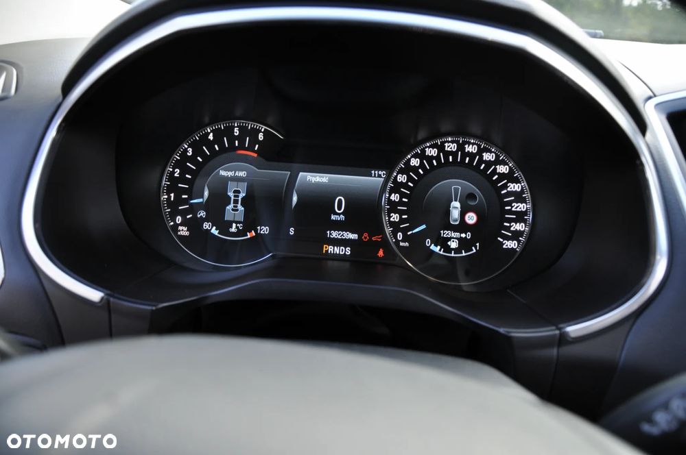 Ford Edge 2.0 TDCi Bi-Turbo 4x4 ST-LINE - 34