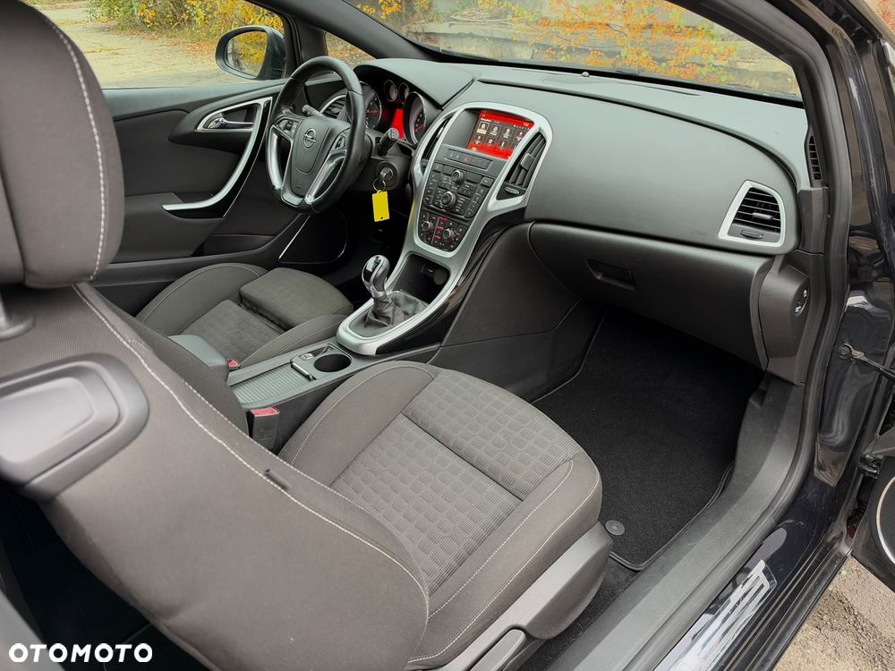 Opel Astra - 17