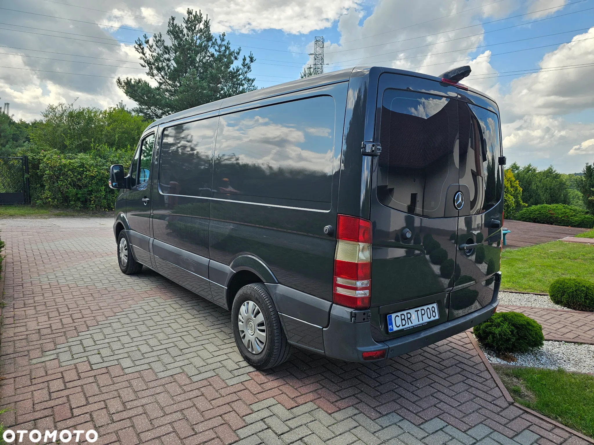 Mercedes-Benz Sprinter - 4