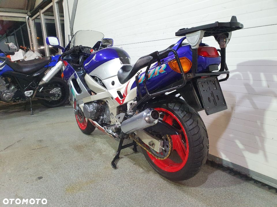 Kawasaki ZX - 22