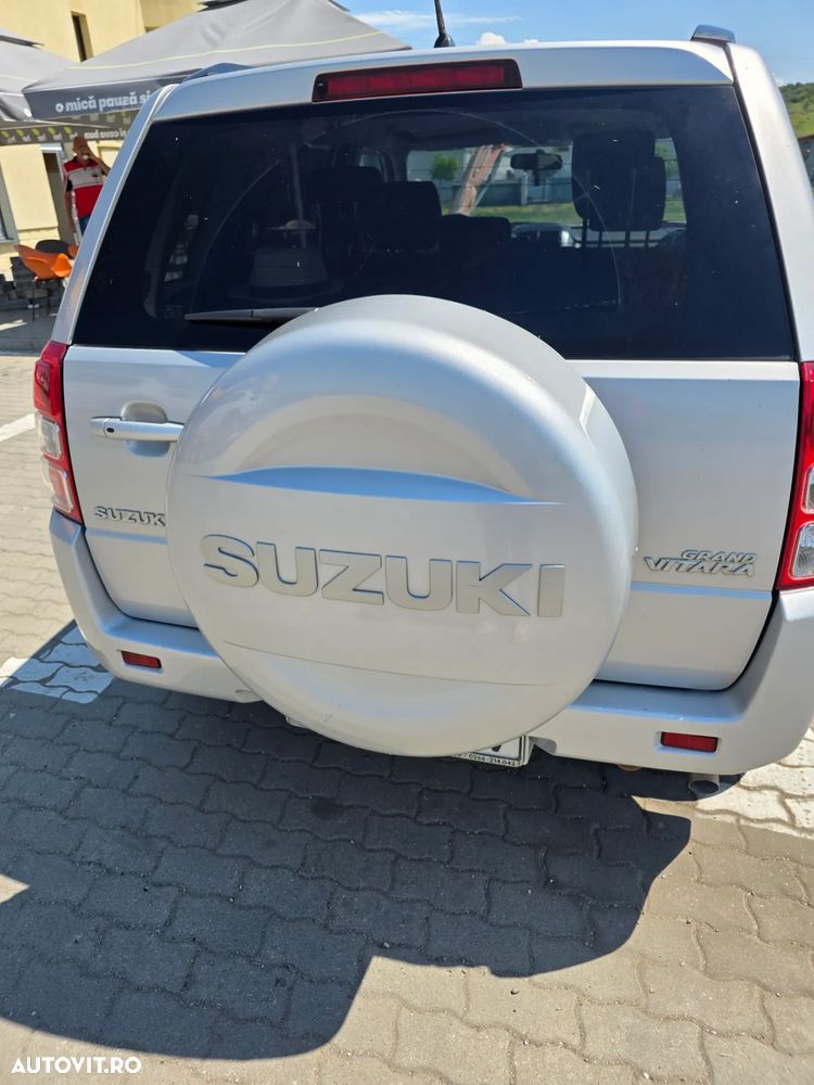 Suzuki Grand Vitara 1.9 DDIS JLX-EL - 3