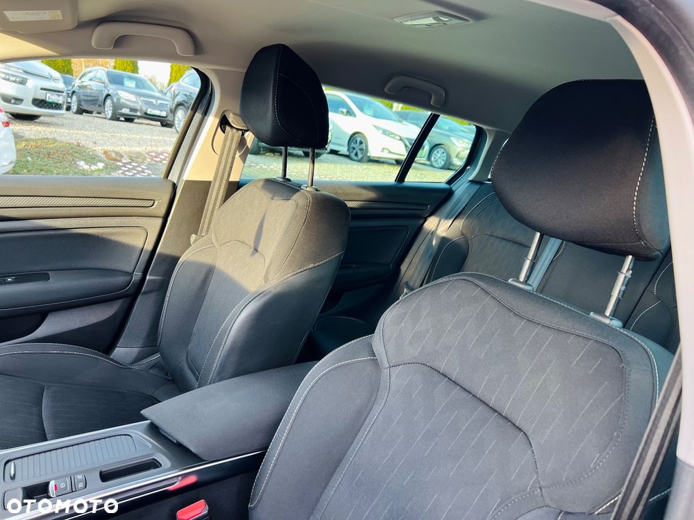 Renault Megane 1.3 TCe FAP Limited - 11