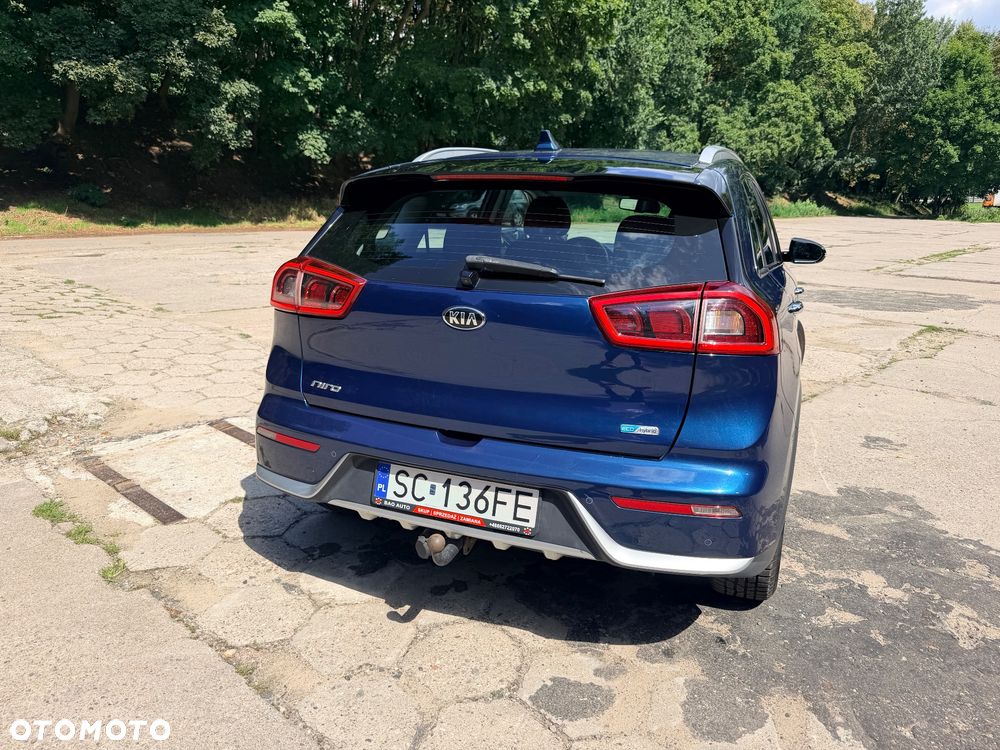 Kia Niro 1.6 GDI Hybrid L - 16