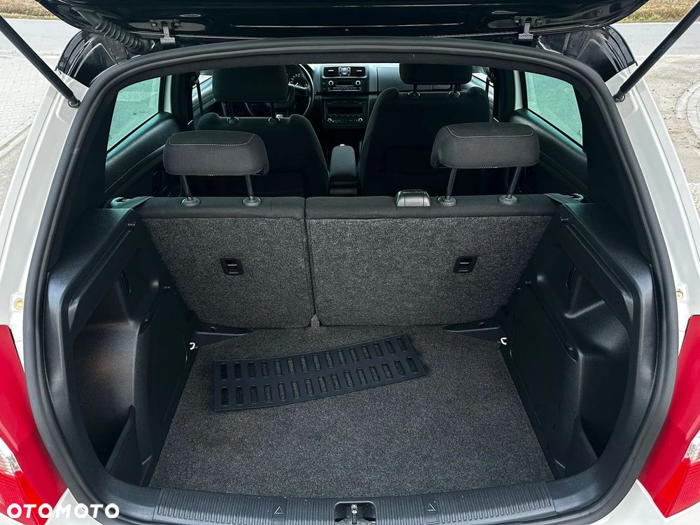 Skoda Fabia 1.4 TSI DSG RS - 18