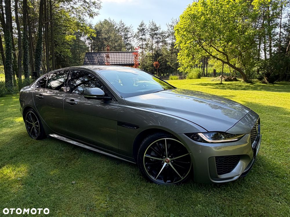 Jaguar XE P250 R-Dynamic S - 10