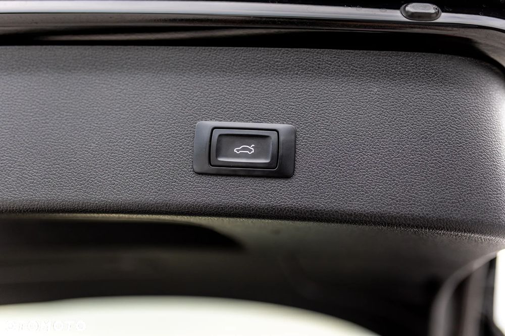 Audi A4 Allroad - 16