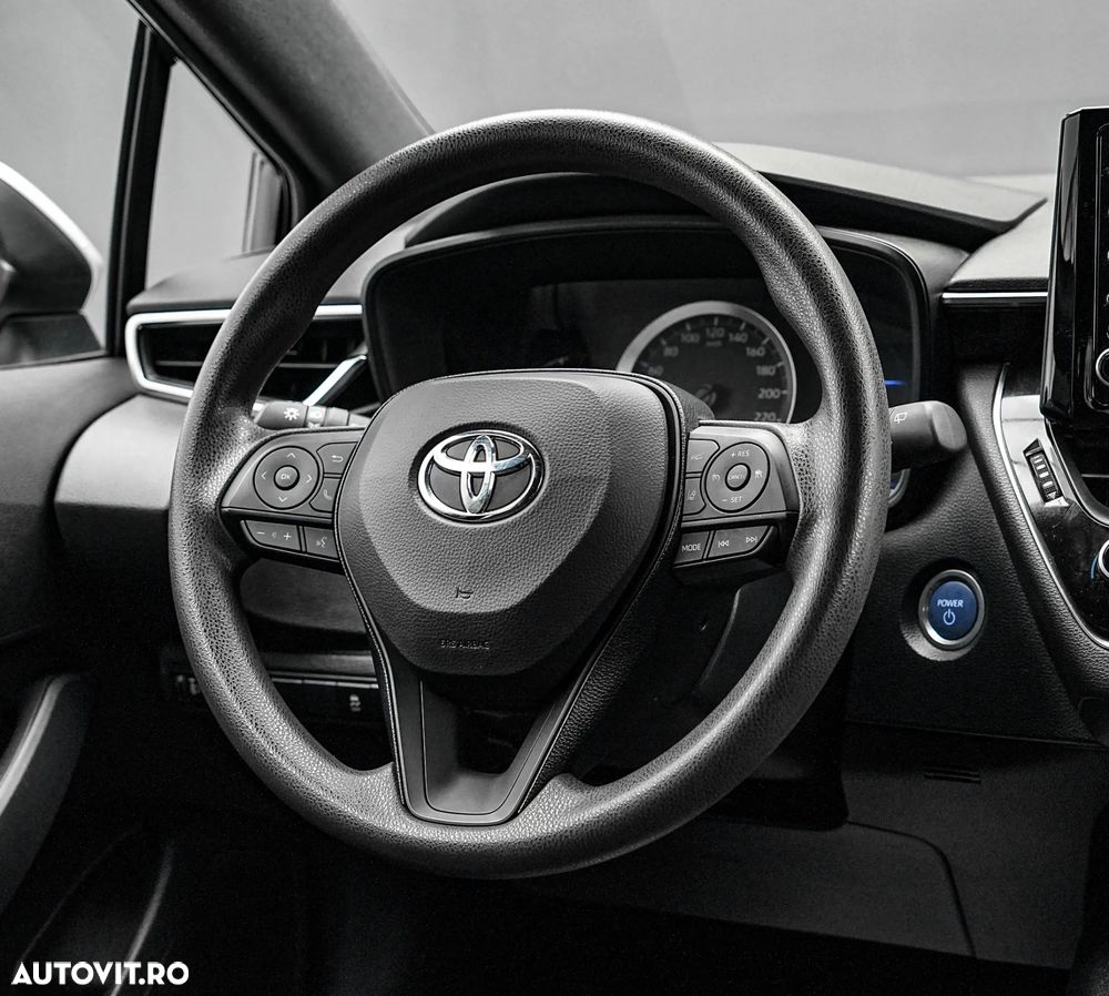 Toyota Corolla 1.8 HSD Dynamic - 18