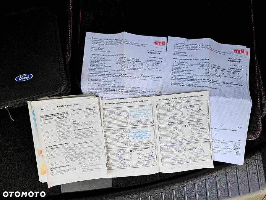 Ford Kuga 2.0 TDCi 4x4 ST-Line - 27