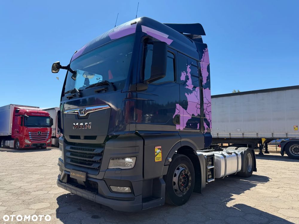 MAN TGX 18.430 MEGA / RETARDER / 3 SZTUKI / BIAŁY KOLOR OKLEJONY FOLIĄ / 1 WŁAŚCICIEL / SALON POLSKA / LOW DECK / KLIMA POSTOJOWA / MAŁE PRZEBIEGI TYLKO 360-420 TYS. KM / 2022 ROK PRODUKCJI !!