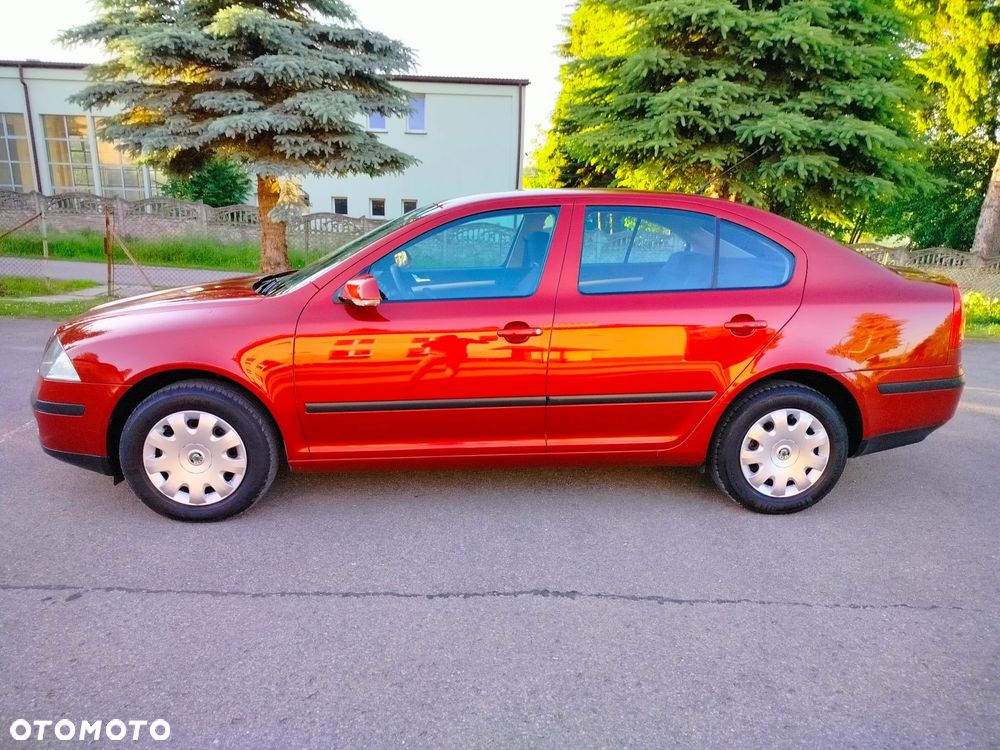 Skoda Octavia 1.6 Style - 9