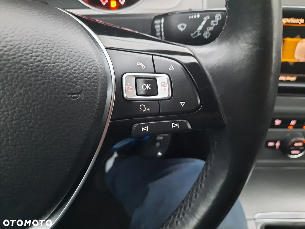 Volkswagen Golf 1.4 TSI (BlueMotion Technology) Comfortline - 25