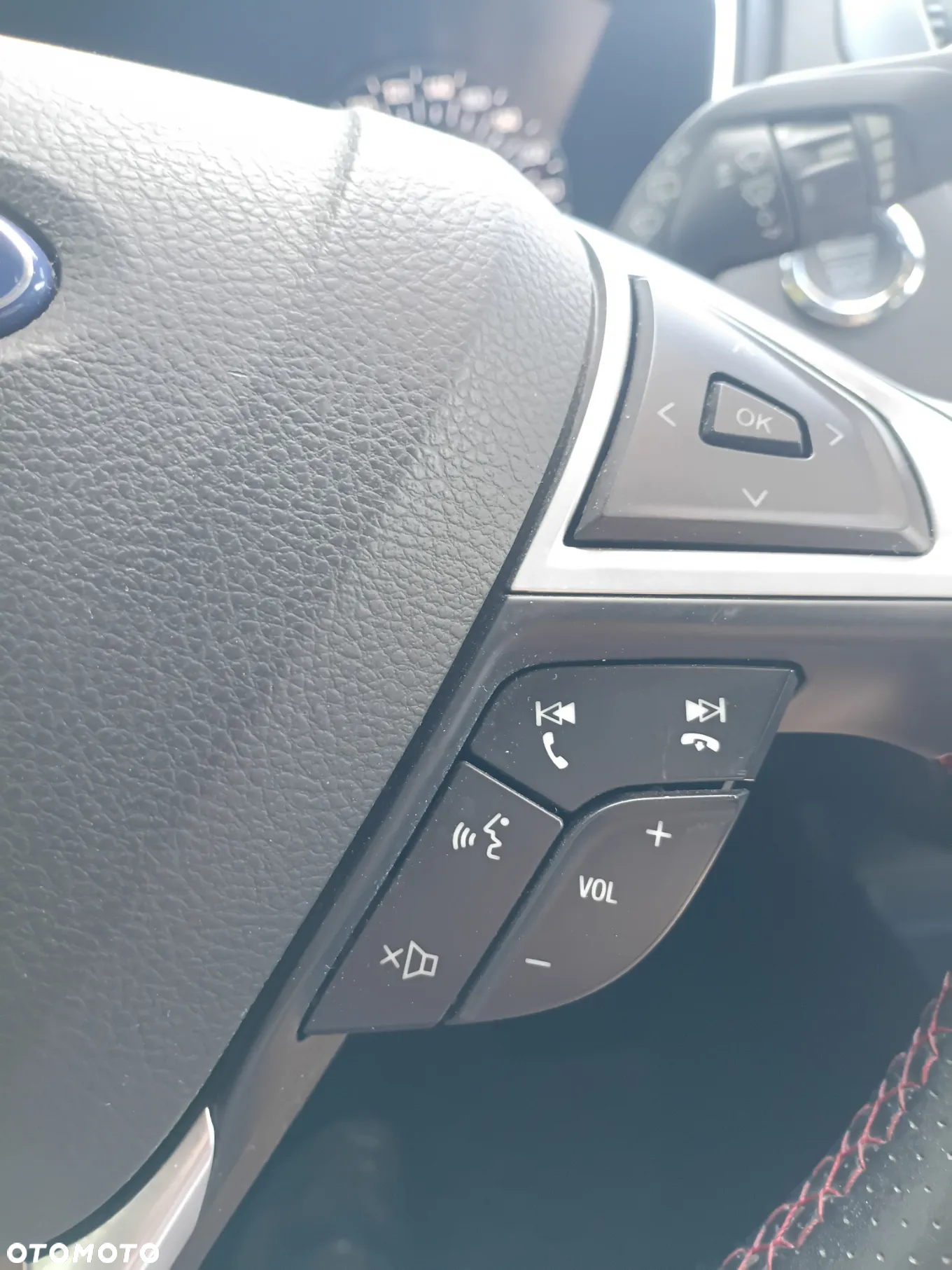 Ford Mondeo 1.5 EcoBoost ST-Line X - 23