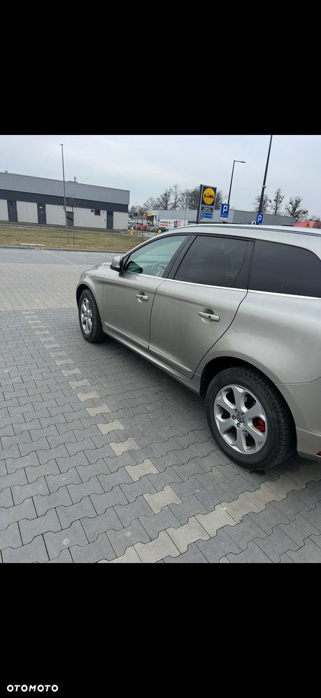 Volvo XC 60 T6 AWD Momentum - 31
