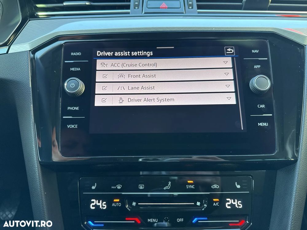 Volkswagen Passat Variant 2.0 TDI Comfortline - 23