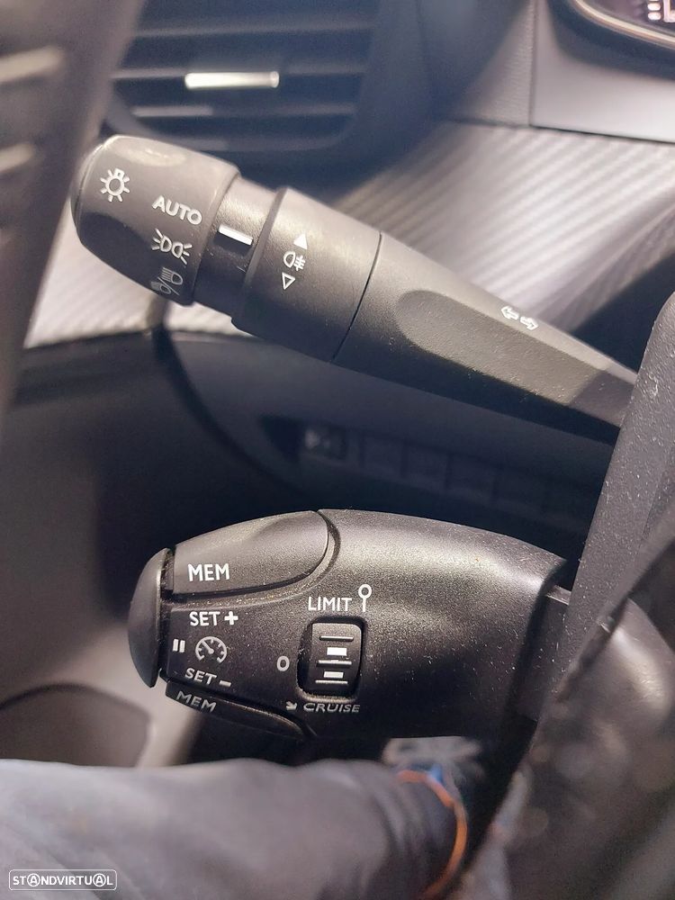 Peugeot 208 1.2 PureTech Active - 22