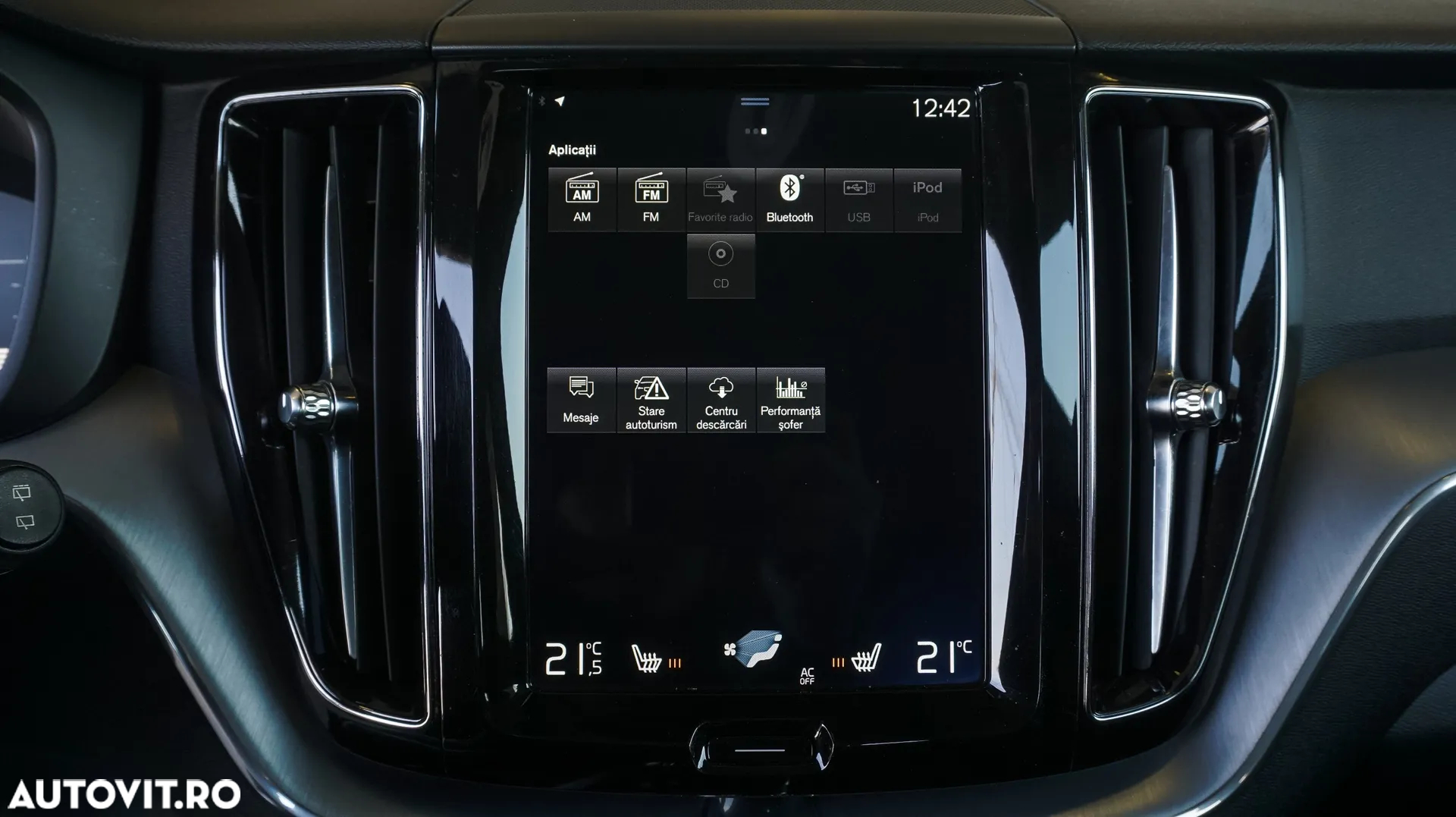 Volvo XC 60 D4 AWD Geartronic Momentum - 12