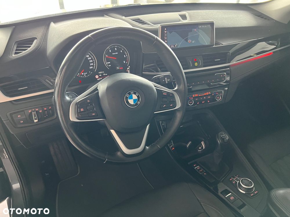 BMW X1 - 13