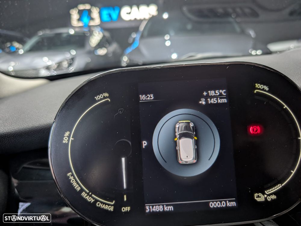 MINI 3 Portas Cooper SE Premium Extra Essential - 35