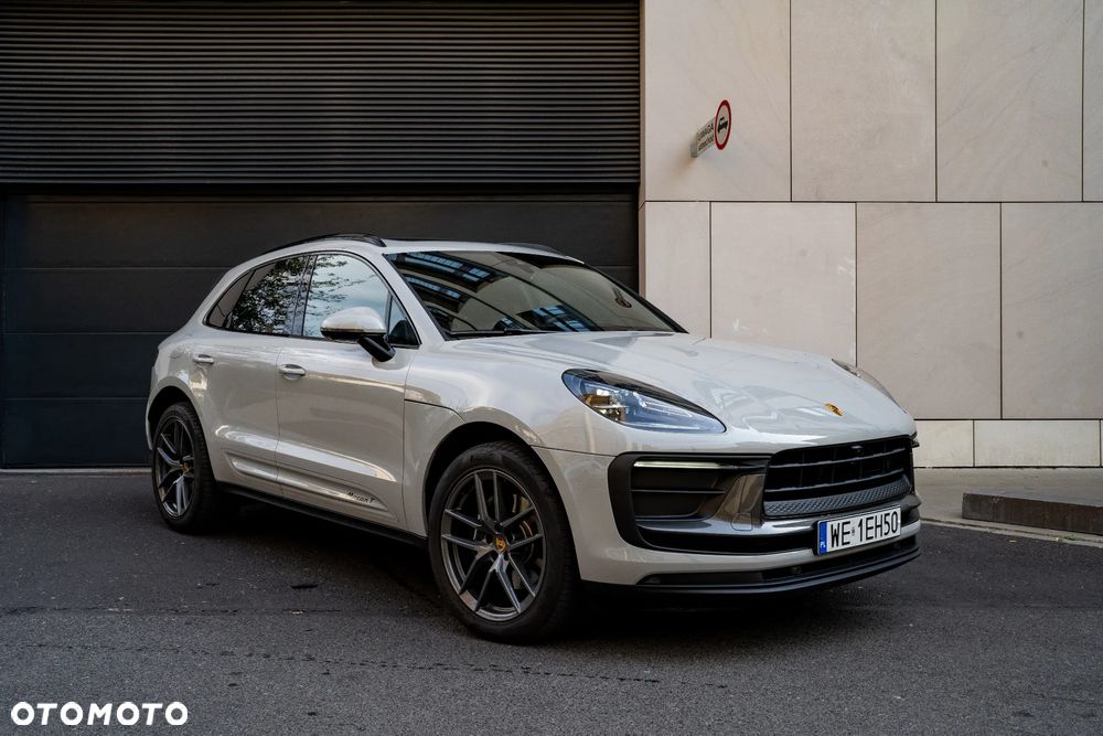 Porsche Macan T - 22