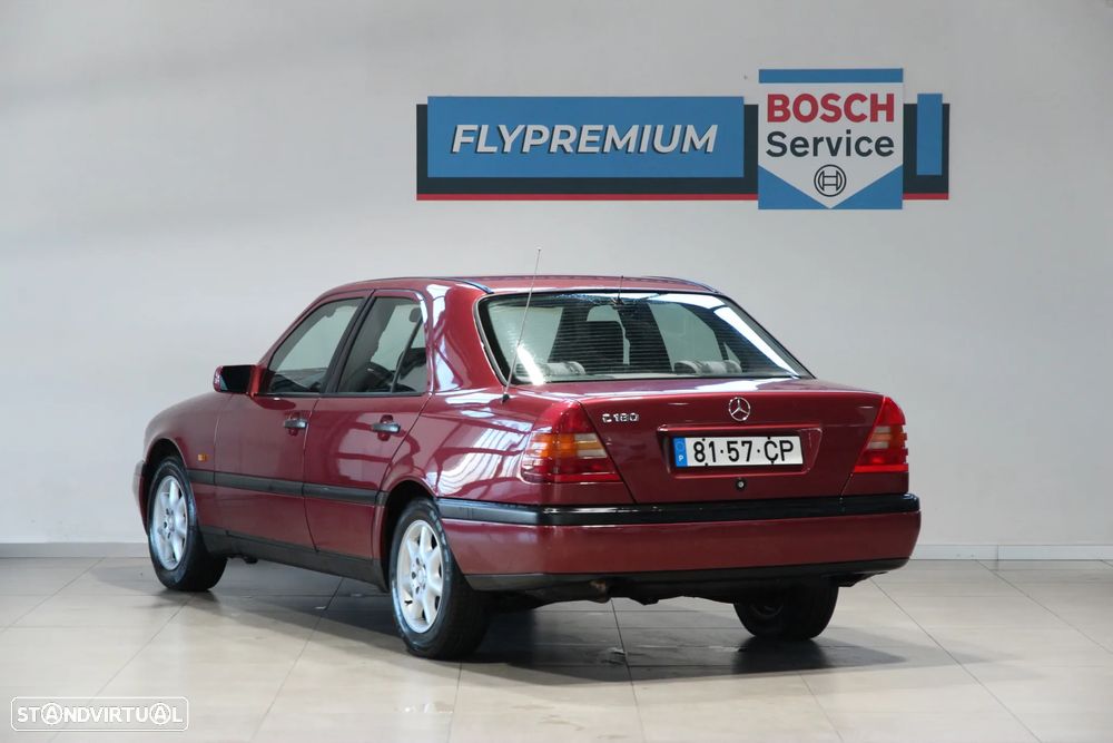 Mercedes-Benz C 180 Elegance - 4