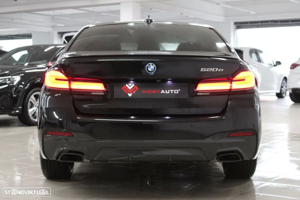 BMW 520 e Pack M - 27