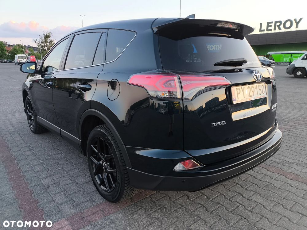 Toyota RAV4 - 5