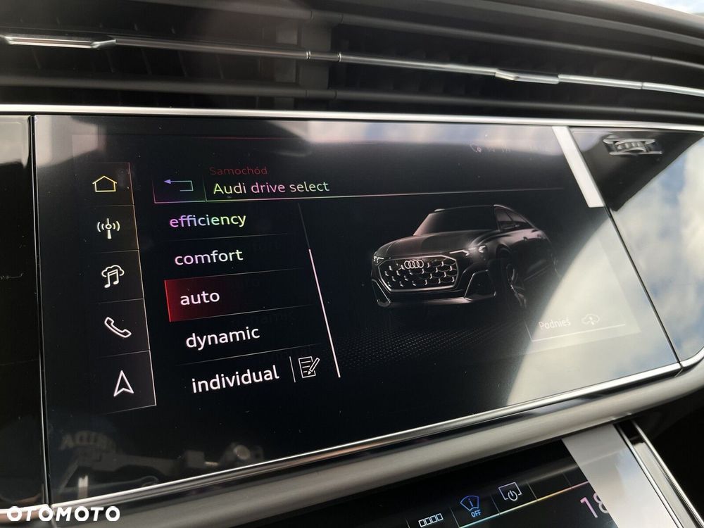 Audi Q8 - 36