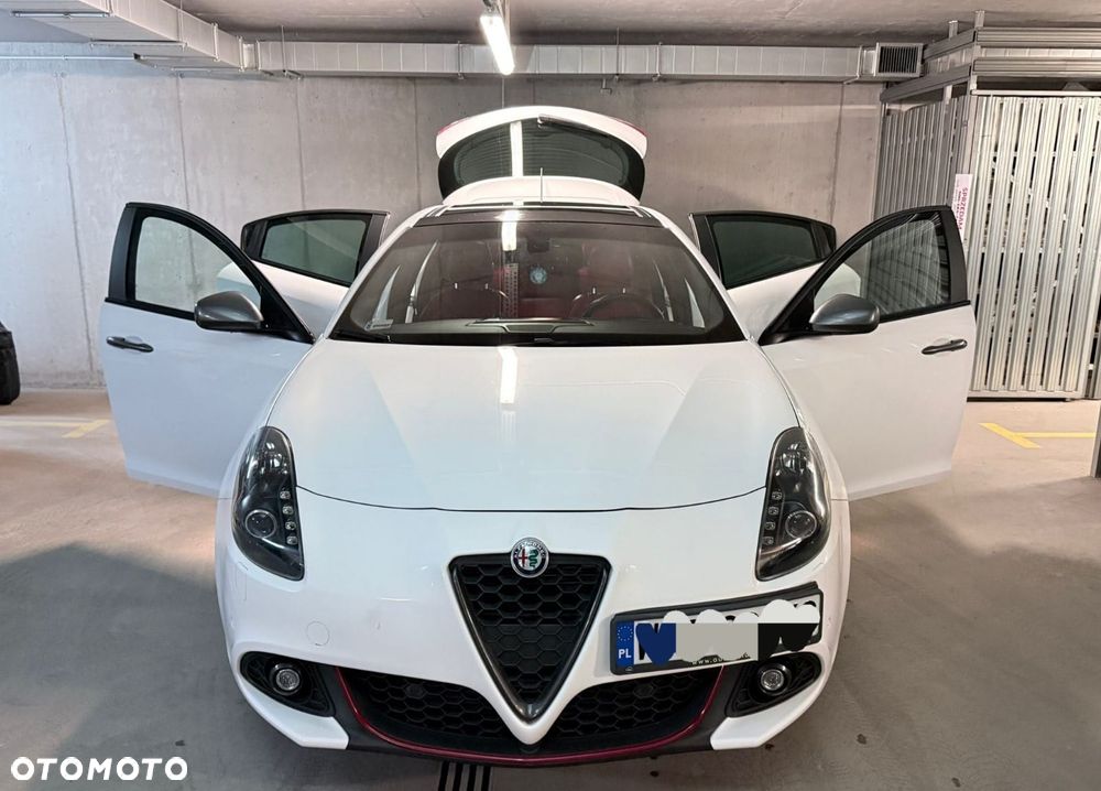 Alfa Romeo Giulietta 1750 TBi Veloce TCT - 6