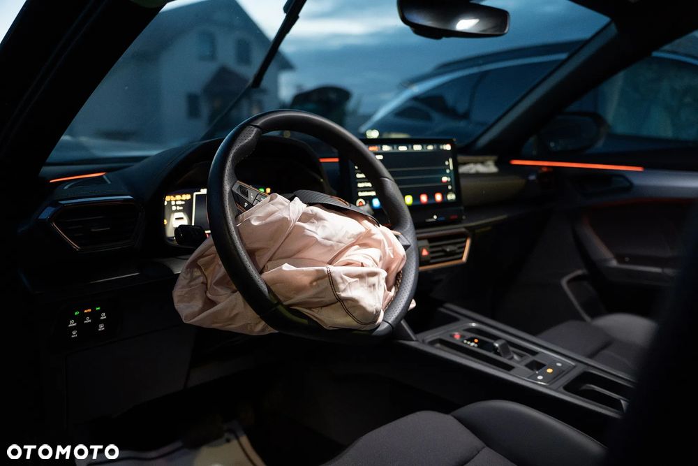 Cupra Formentor 1.5 e-Hybrid PHEV DSG - 8