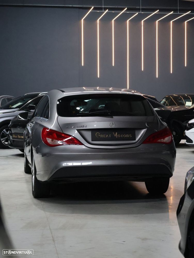 Mercedes-Benz CLA 180 d Shooting Brake Urban - 13