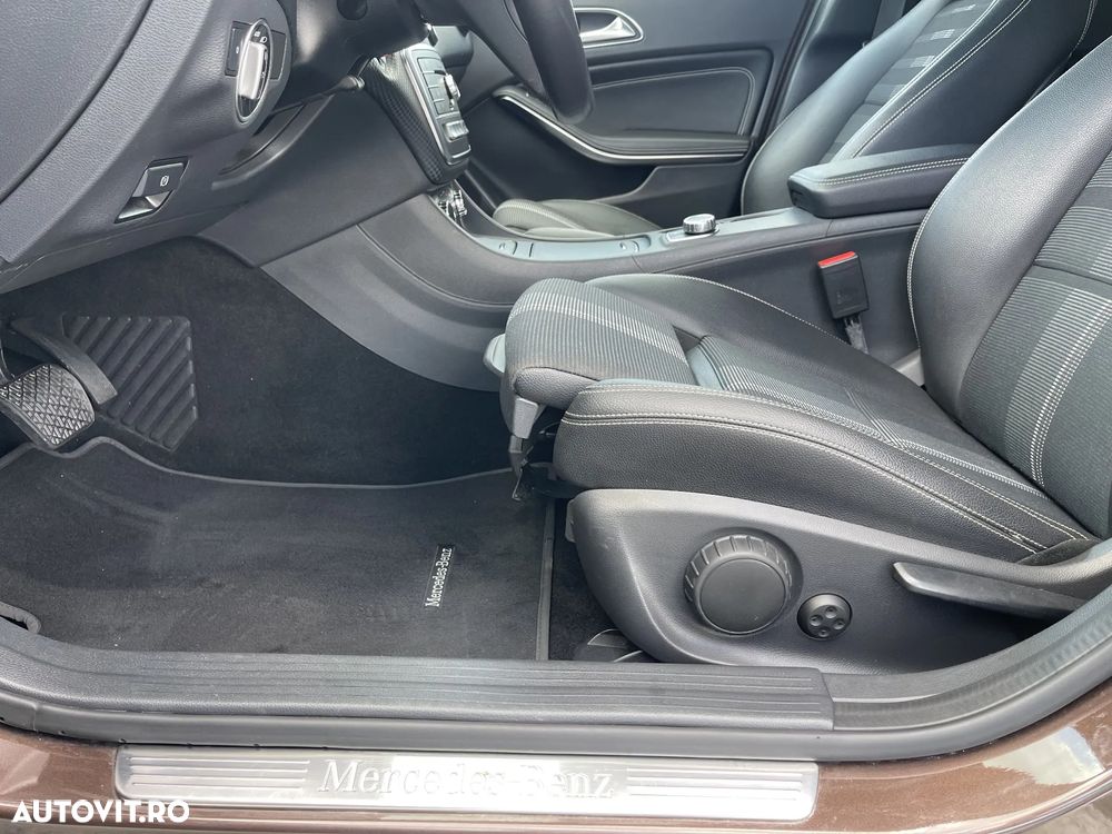 Mercedes-Benz A 180 d 7G-DCT Urban - 12