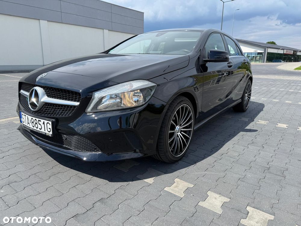 Mercedes-Benz Klasa A 180 7G-DCT Urban - 1