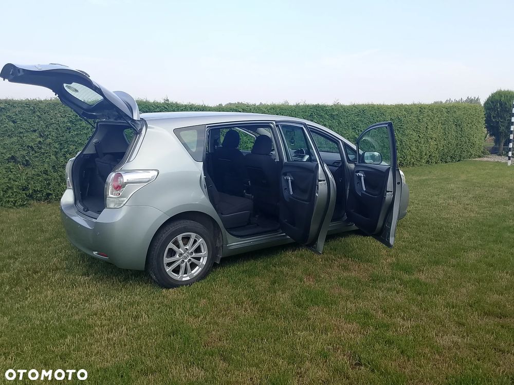 Toyota Verso 2.0 D-4D Sol plus 7os - 13