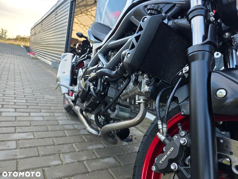 Suzuki SV - 27