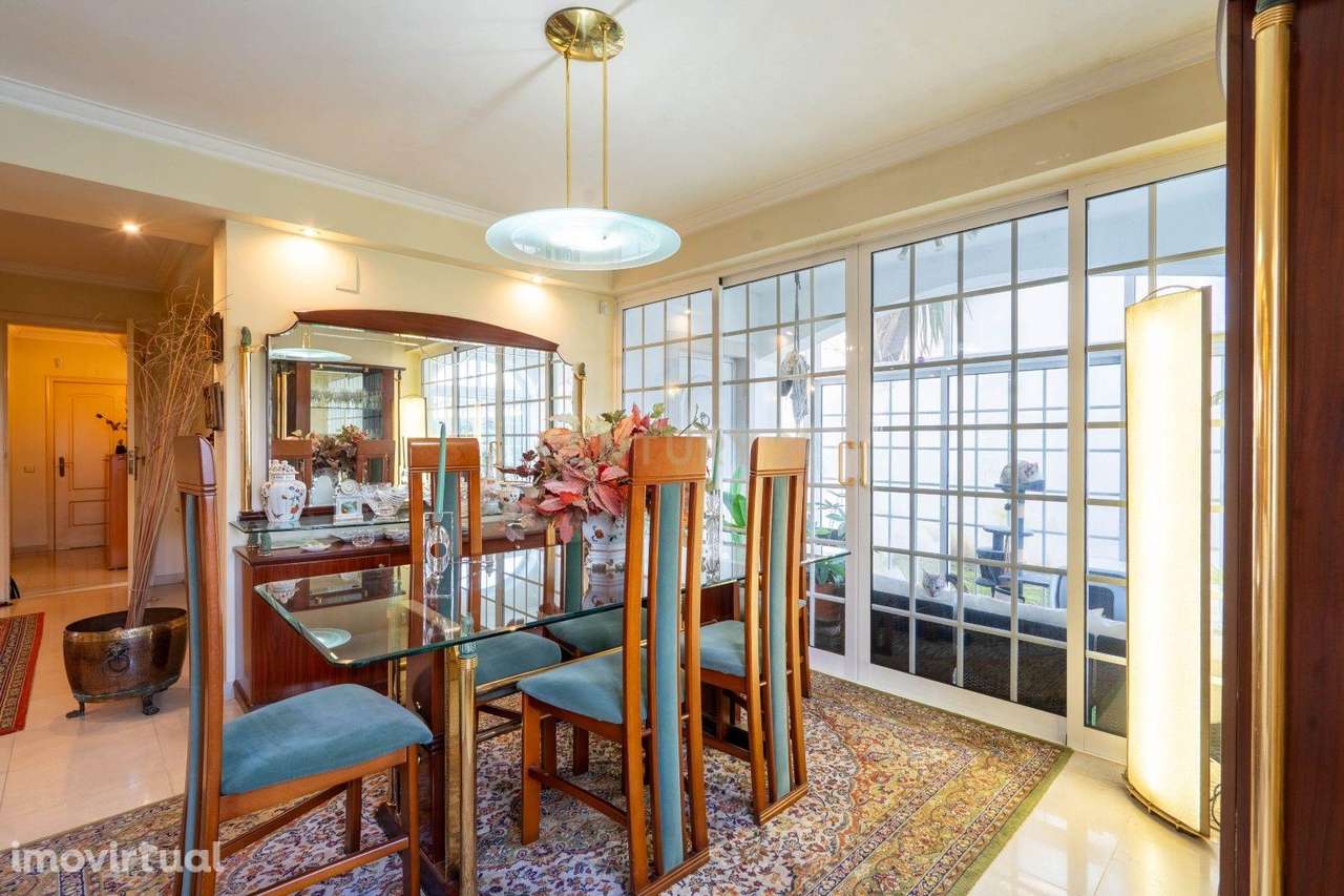 Luxuosa Moradia T4 em Lousã, Coimbra - 420m² de Conforto - Grande imagem: 3/49