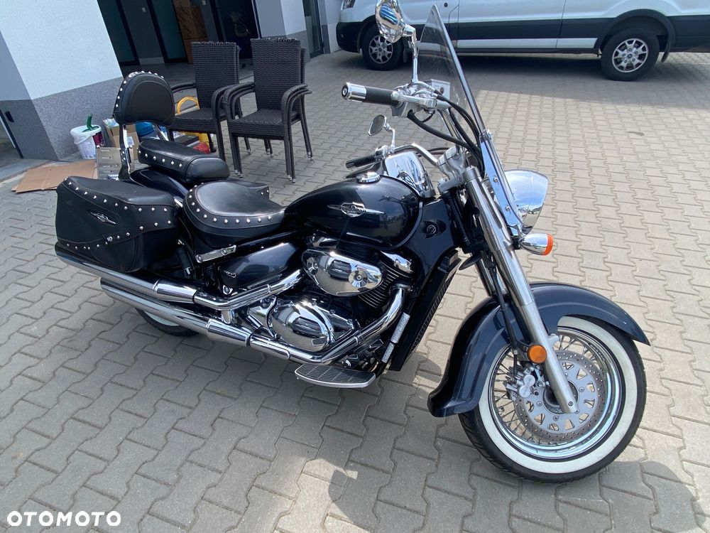 Suzuki VL 800 Volusia - Boulevard C50 - 1