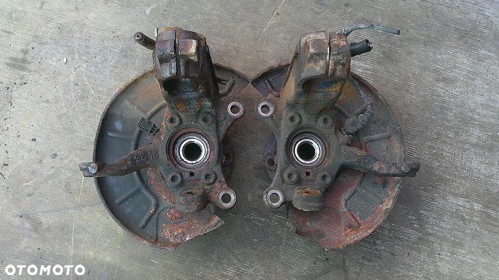 SEAT ALTEA 1.9 TDI  ZWROTNICA PRAWA LUB LEWA - 4